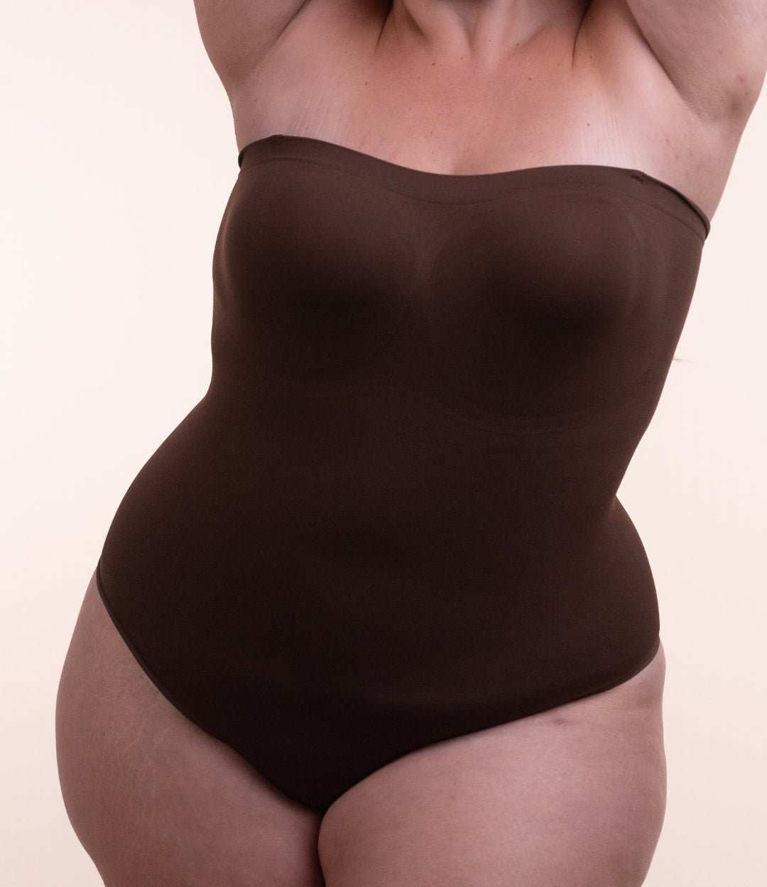 Body Modelador Sem Alças ShapeFit™ – Sustentação Invisível e Efeito Slim