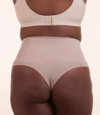 Calcinha Modeladora Não Enrola – ShapeHold™